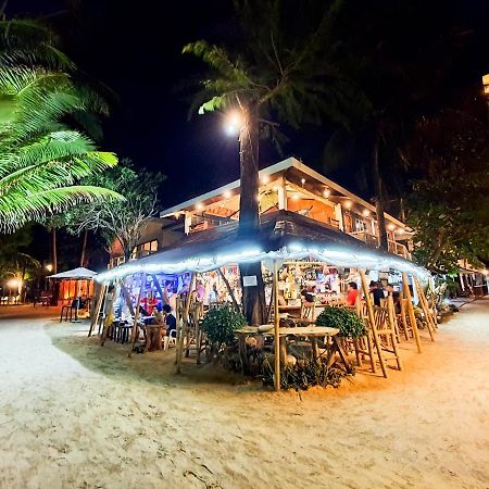 可可洛克海滩度假酒店 Manoc-Manoc 外观 照片