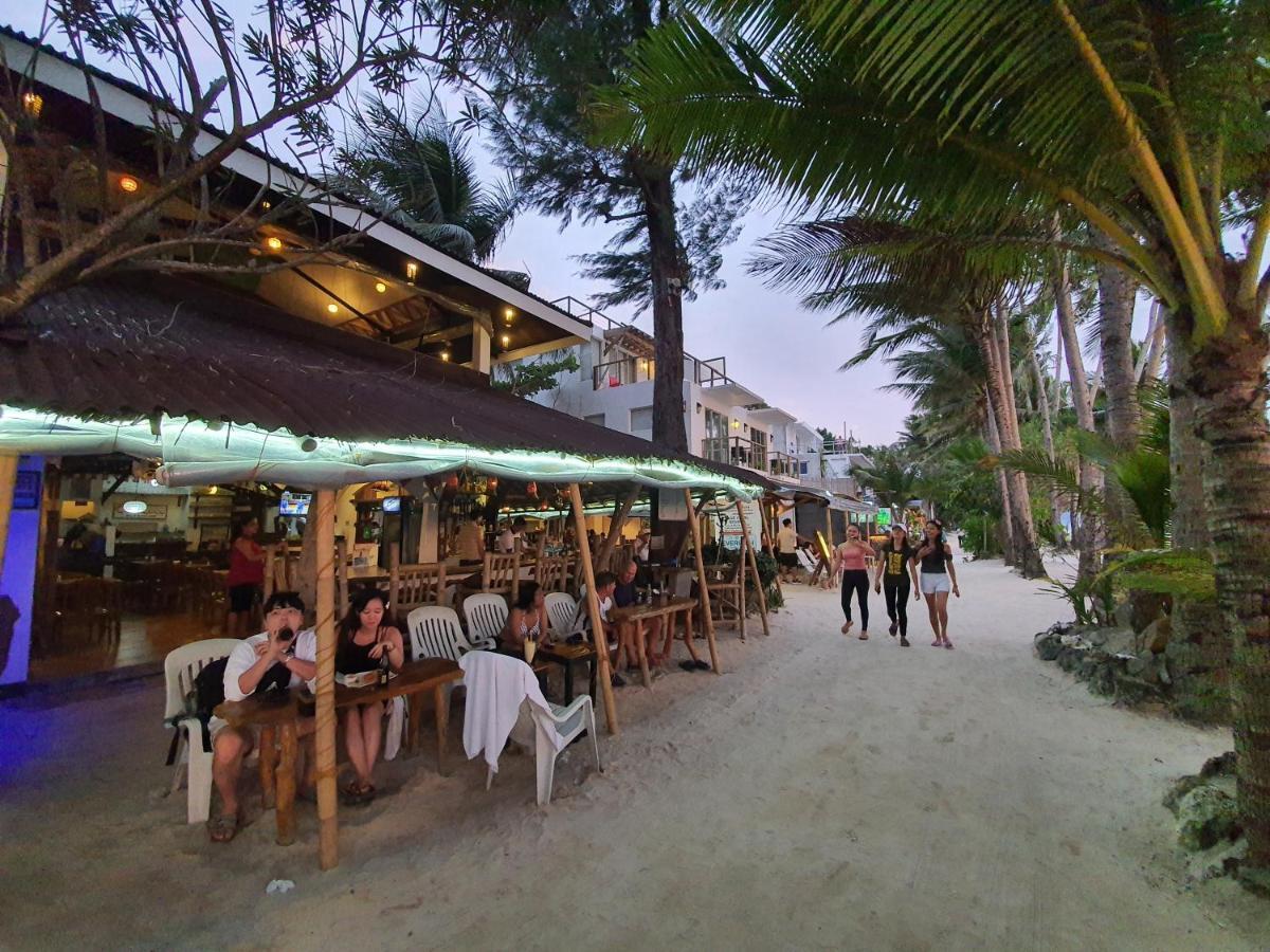 可可洛克海滩度假酒店 Manoc-Manoc 外观 照片